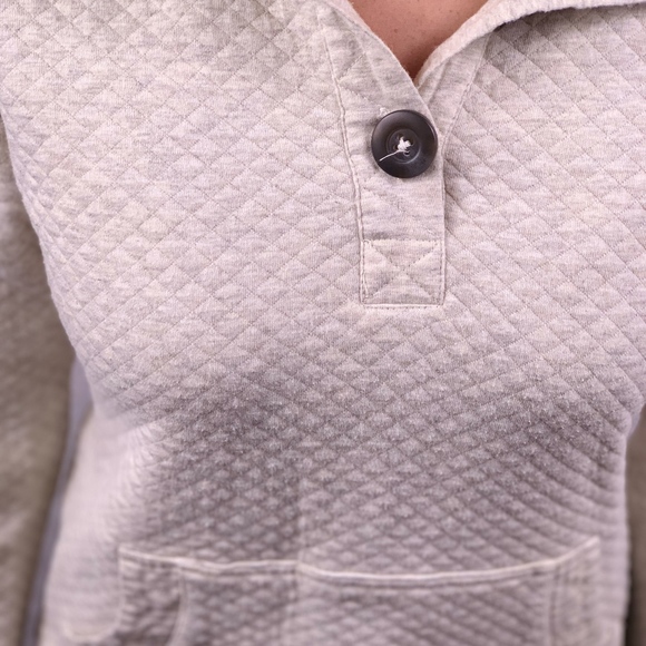 Avalanche Pullover Sweatshirt Shirt Women’s Small - Picture 3 of 5